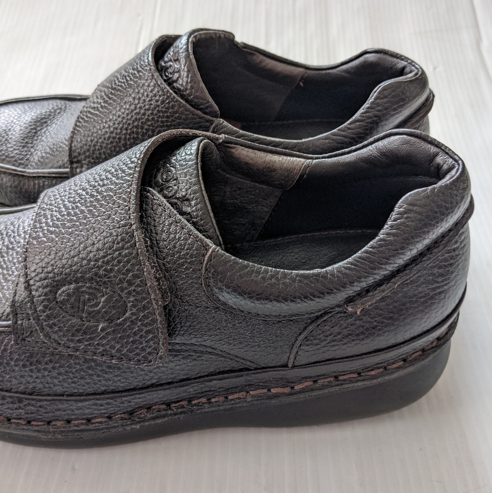 PROPET men's brown leather shoes - Picture 7 of 11